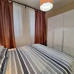 Apartment Mar